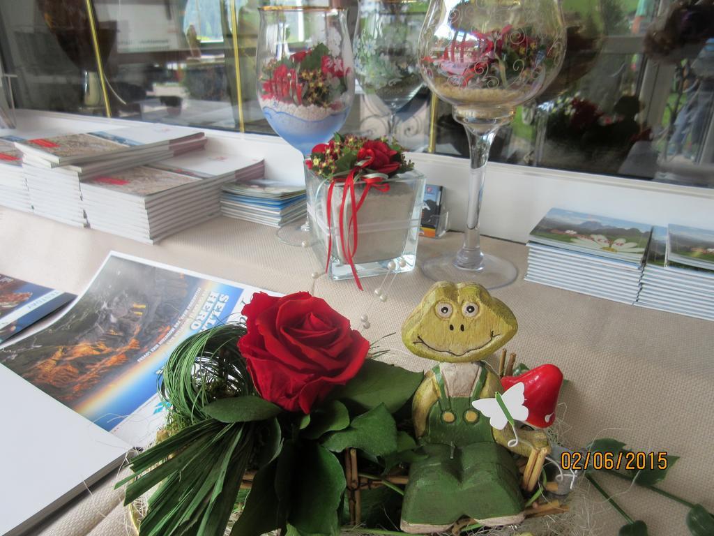 Garni La Majon Hotel เซลวาดีวัลการ์เดนา ภายนอก รูปภาพ