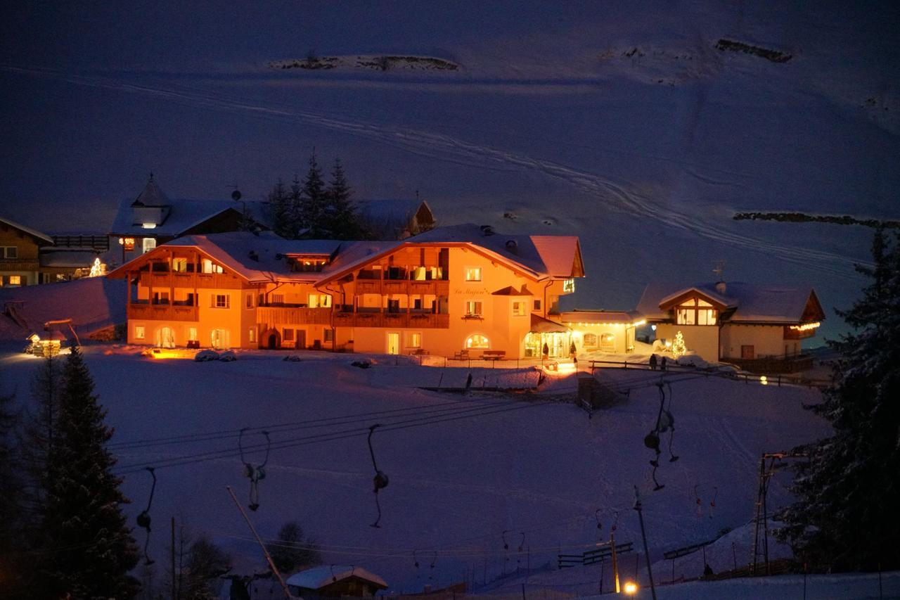 Garni La Majon Hotel เซลวาดีวัลการ์เดนา ภายนอก รูปภาพ